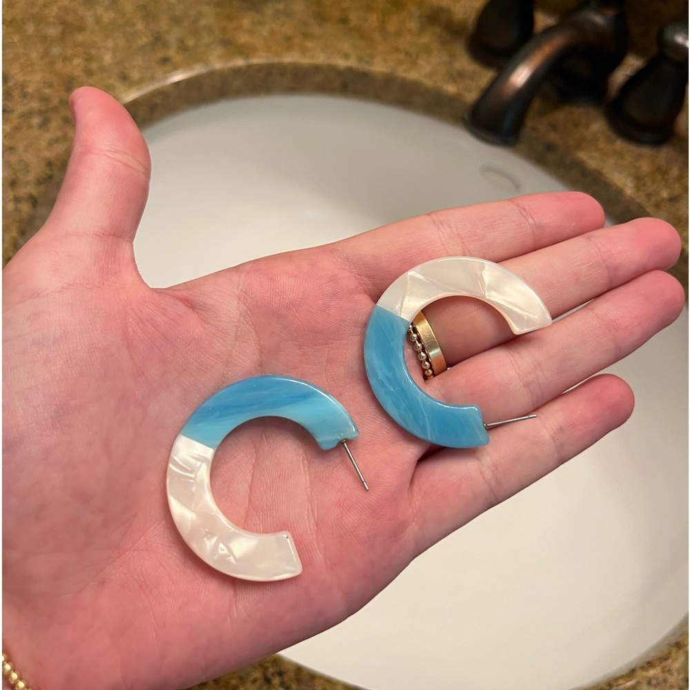 blue and white earrings